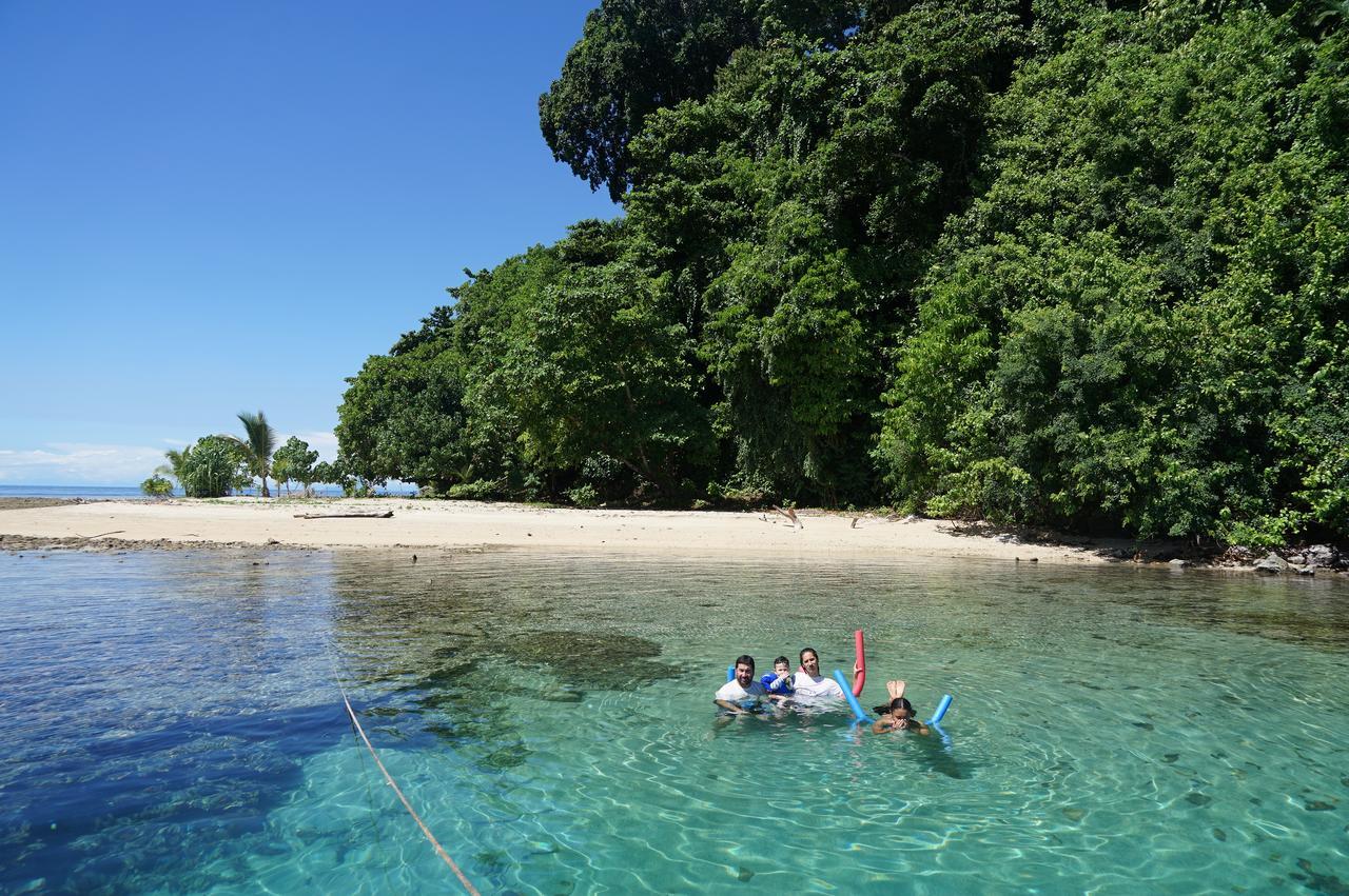 Liamo Reef Resort Kimbe Exterior foto